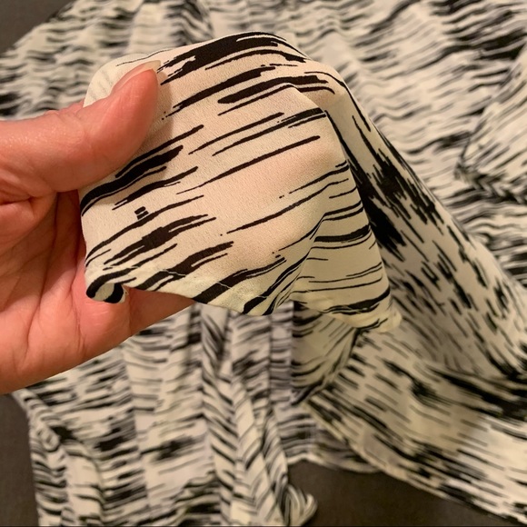 Lane Bryant flowing open blouse w/dolman sleeves - Picture 5 of 5